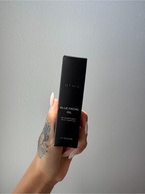 DIME Blue Facial Oil - Black